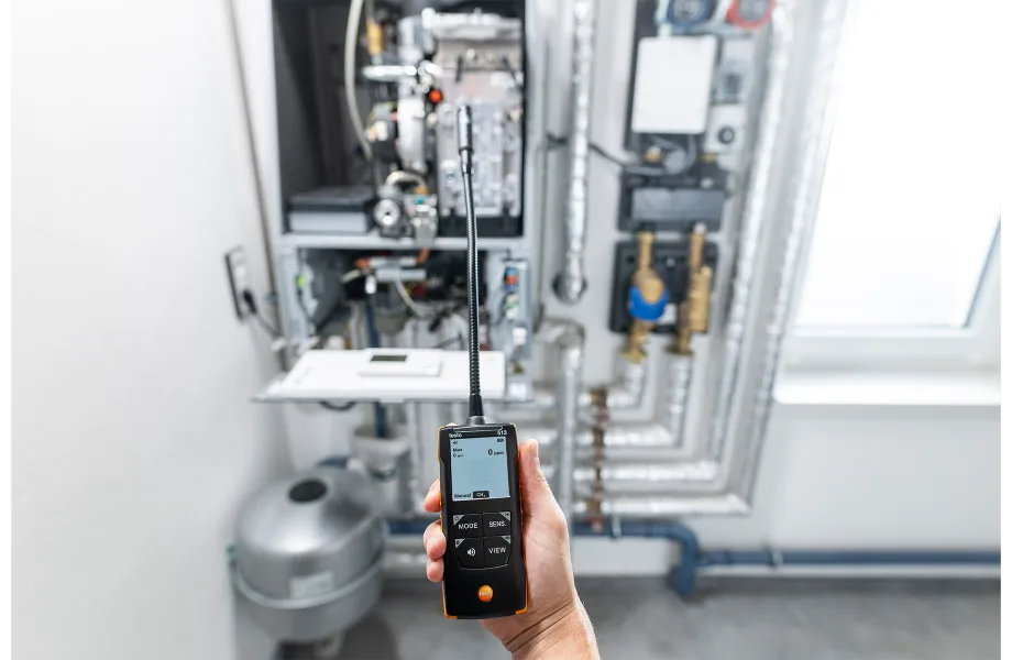 testo 513 - Gaslecksuchgerät mit flexiblem Messfühler