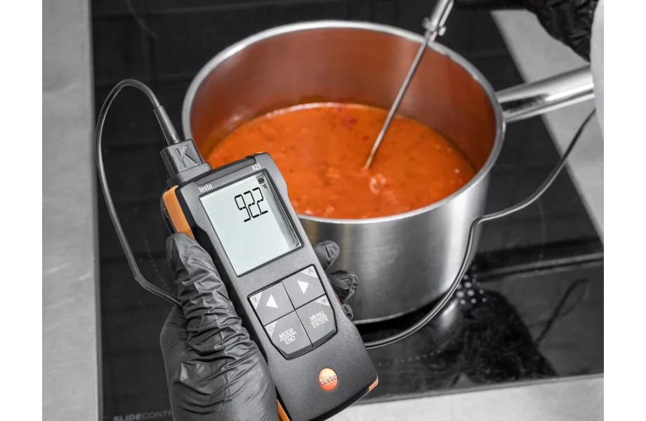 testo 925 - Temperaturmessgerät für TE Typ K mit App-Anbindung